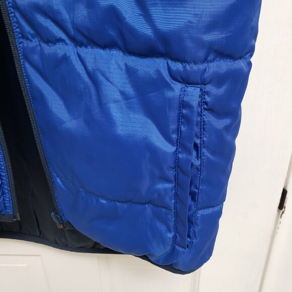 Old Navy women's Puffer Vest Reversible Blue & Midnight Blue thin puffy pockets - Picture 7 of 8